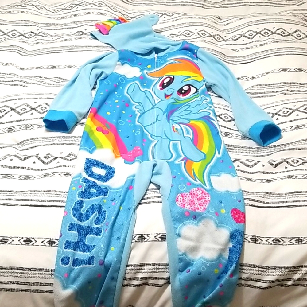 Girls size 6/6x My Little Pony onesie.
